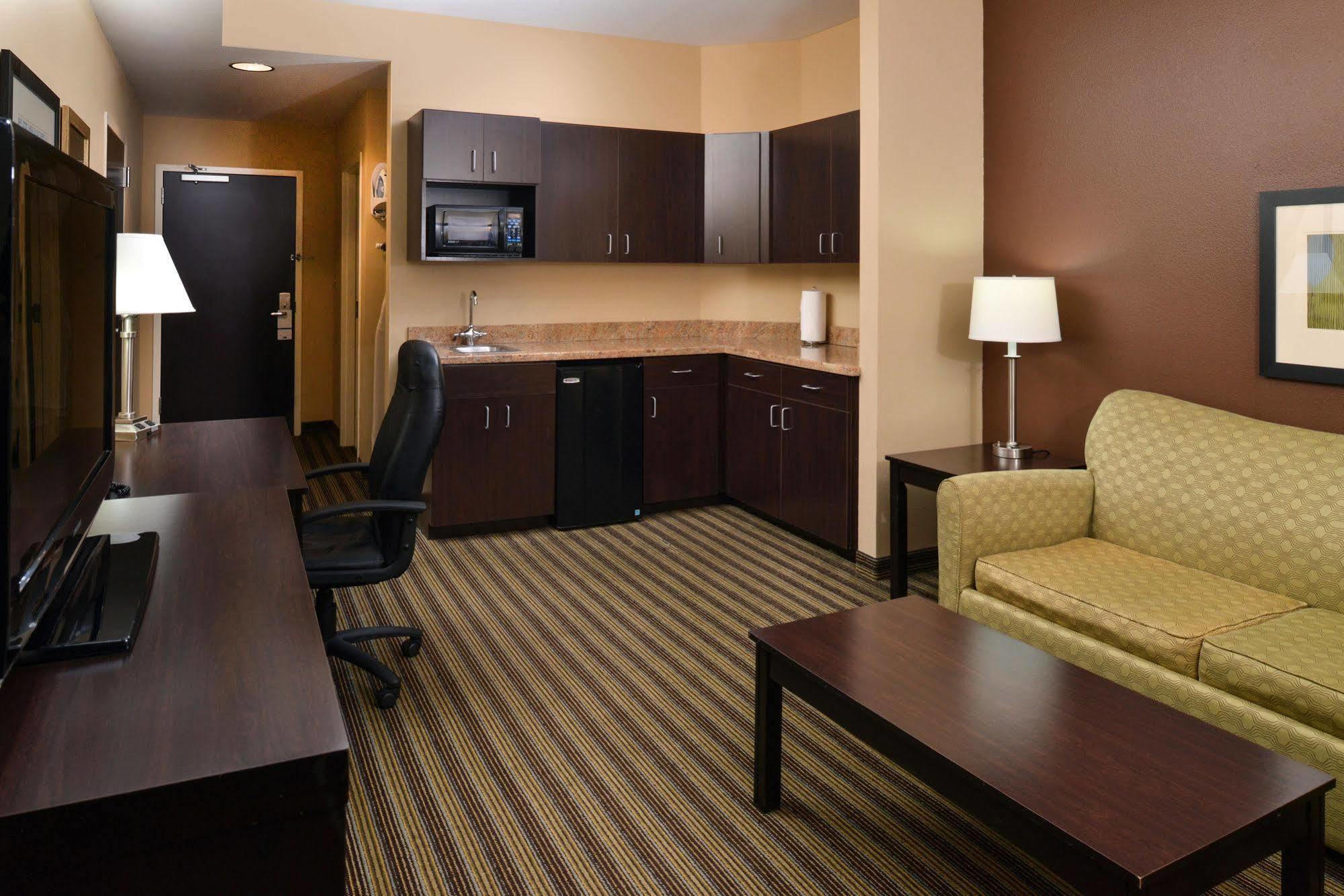 Holiday Inn Express Columbia By Ihg Exterior photo